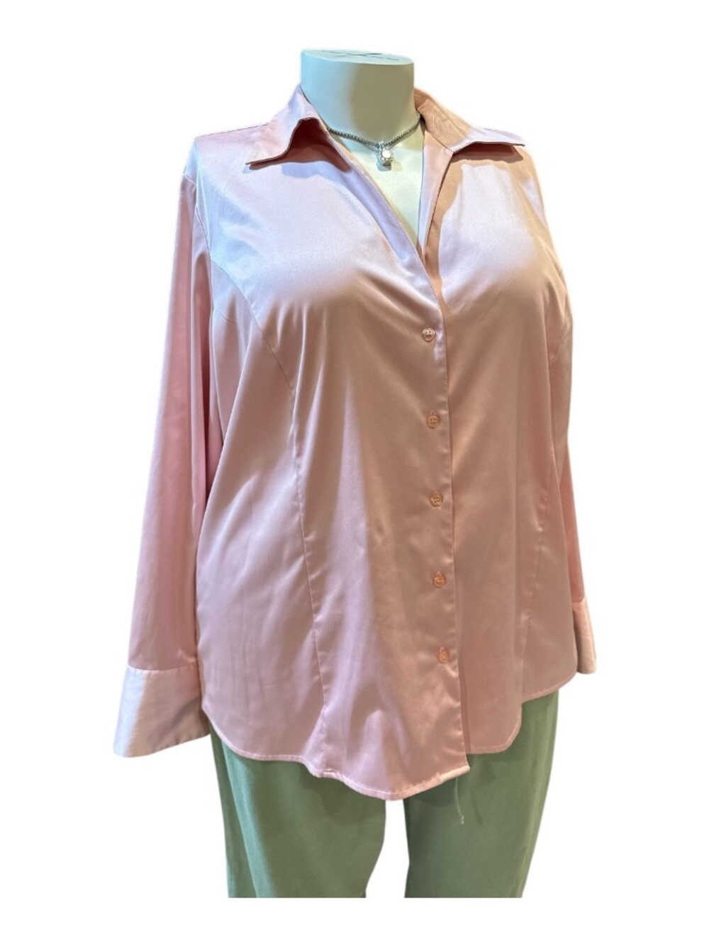 Worthington Woman Stretch Sz 2X Pink Satin-y Button-Up Collared Career Blouse
